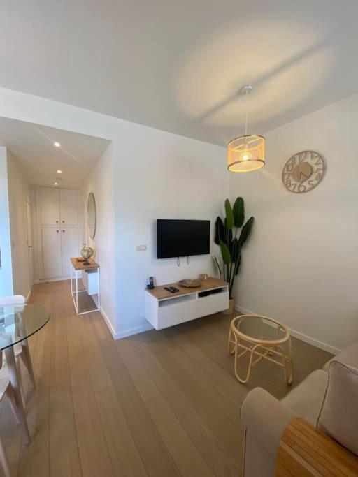 1 Chambre Avec Parking Au Coeur De Bruxelles 2D Ngoại thất bức ảnh