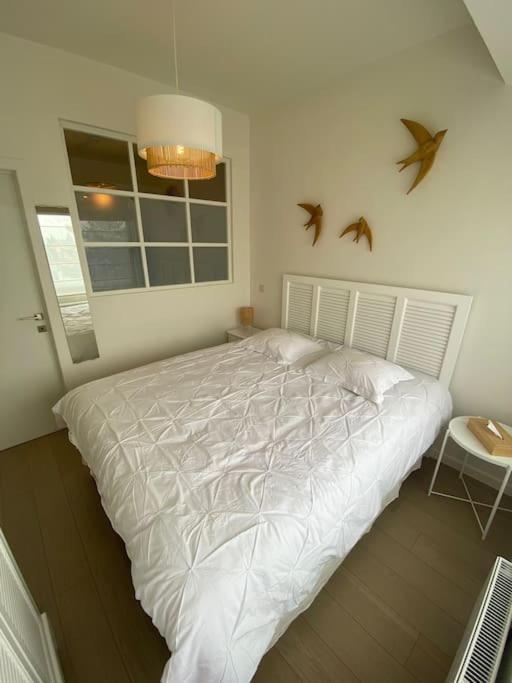 1 Chambre Avec Parking Au Coeur De Bruxelles 2D Ngoại thất bức ảnh
