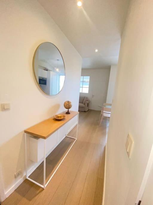 1 Chambre Avec Parking Au Coeur De Bruxelles 2D Ngoại thất bức ảnh