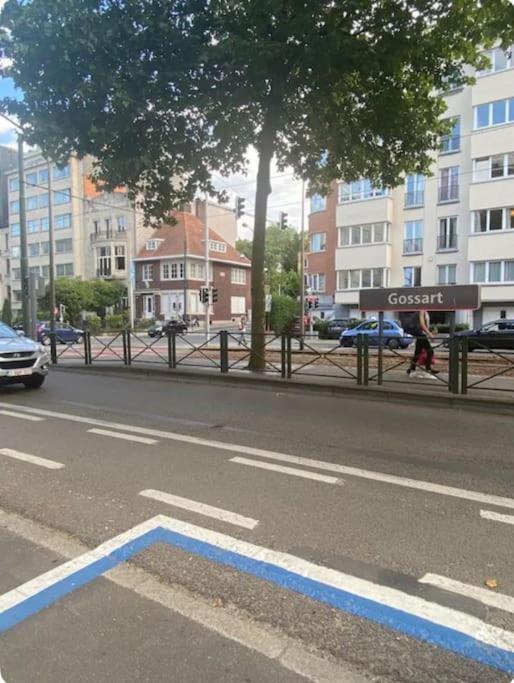 1 Chambre Avec Parking Au Coeur De Bruxelles 2D Ngoại thất bức ảnh